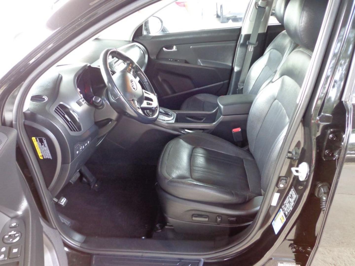 2013 BLACK KIA SPORTAGE EX (KNDPCCA20D7) with an 2.4L engine, Automatic transmission, located at 6610 L St., Omaha, NE, 68117, (402) 731-7800, 41.212872, -96.014702 - THIS VEHICLE HAS A BEEN FULLY INSPECTED AND HAS A CLEAN TITLE WITH A FREE CARFAX REPORT PROVIDED! 2-OWNER, CLEAN CARFAX, WELL CARED FOR, ALL WEATHER MATS, LEATHER, SUNROOF AND NEWER TIRES! *****We have found that most customers do the majority of their shopping online before visiting a ealershi- Photo#12