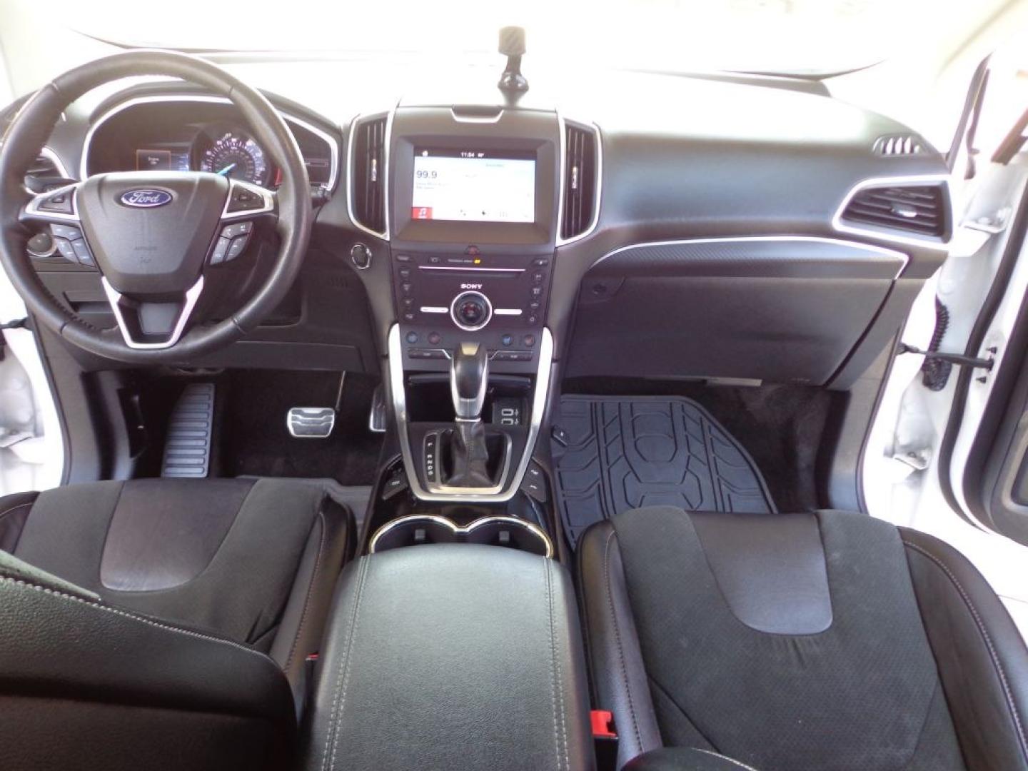 2016 WHITE FORD EDGE SPORT (2FMPK4AP8GB) with an 2.7L engine, Automatic transmission, located at 6610 L St., Omaha, NE, 68117, (402) 731-7800, 41.212872, -96.014702 - THIS VEHICLE HAS A BEEN FULLY INSPECTED AND HAS A CLEAN TITLE WITH A FREE CARFAX REPORT PROVIDED! 1-OWNER, CLEAN CARFAX, LOW MILEAGE, PANORAMIC ROOF, NAV, 20IN WHEELS, HID HEADLIGHTS, HEATED-COOLED FRONT SEATS, HEATED REAR SEATS/STEERING WHEEL, FRONT 180 CAMERA, PARK ASSIST AND A NICE SET OF MICH- Photo#22