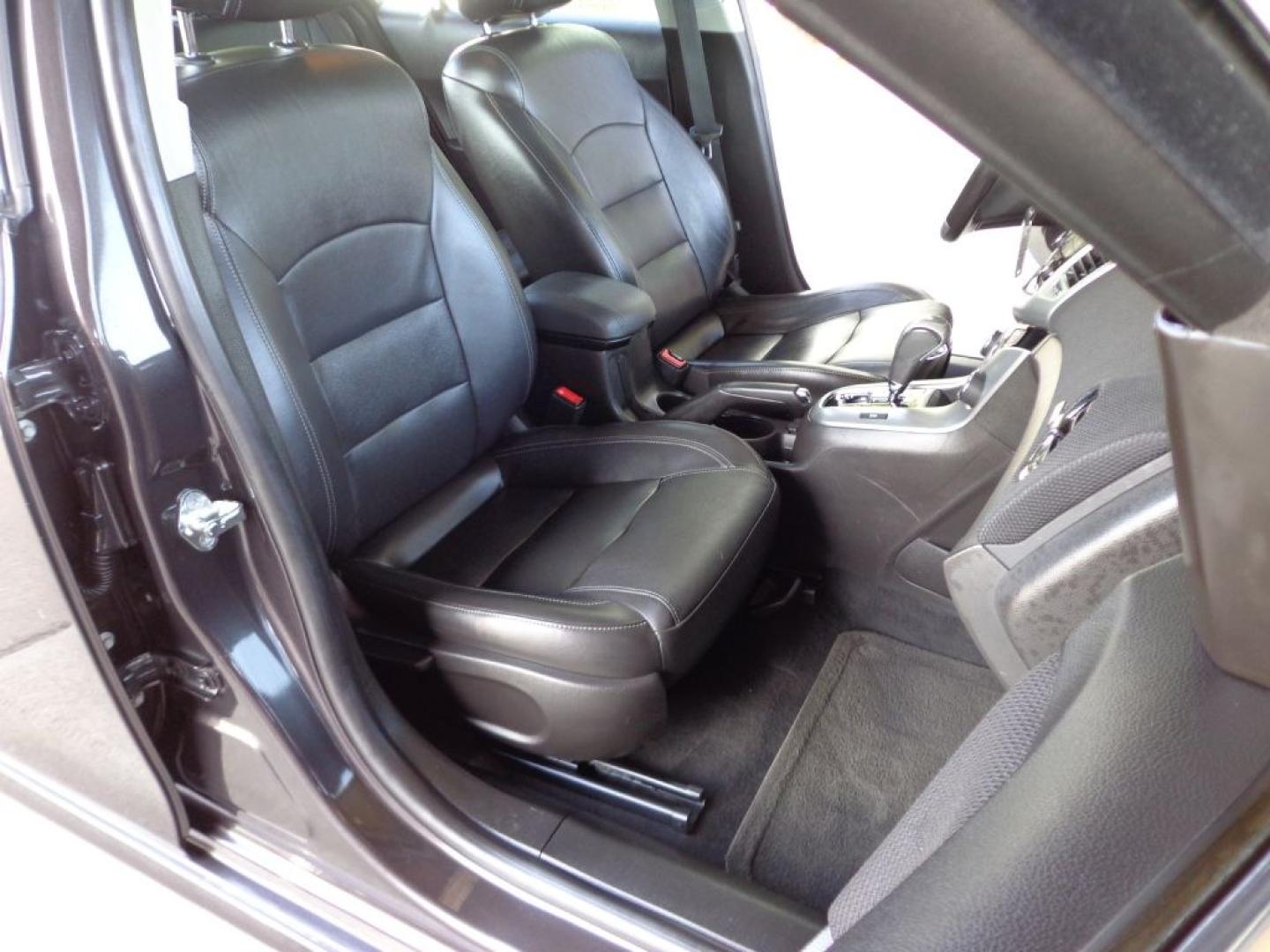 2015 GRAY CHEVROLET CRUZE LT (1G1PE5SB7F7) with an 1.4L engine, Automatic transmission, located at 6610 L St., Omaha, NE, 68117, (402) 731-7800, 41.212872, -96.014702 - THIS VEHICLE HAS A BEEN FULLY INSPECTED AND HAS A CLEAN TITLE WITH A FREE CARFAX REPORT PROVIDED! 1-OWNER, CLEAN CARFAX, LOW MILEAGE, LEATHER, SUNROOF, PREMIUM AUDIO AND A NICE SET OF MICHELINS! *****We have found that most customers do the majority of their shopping online before visiting a ea- Photo#15