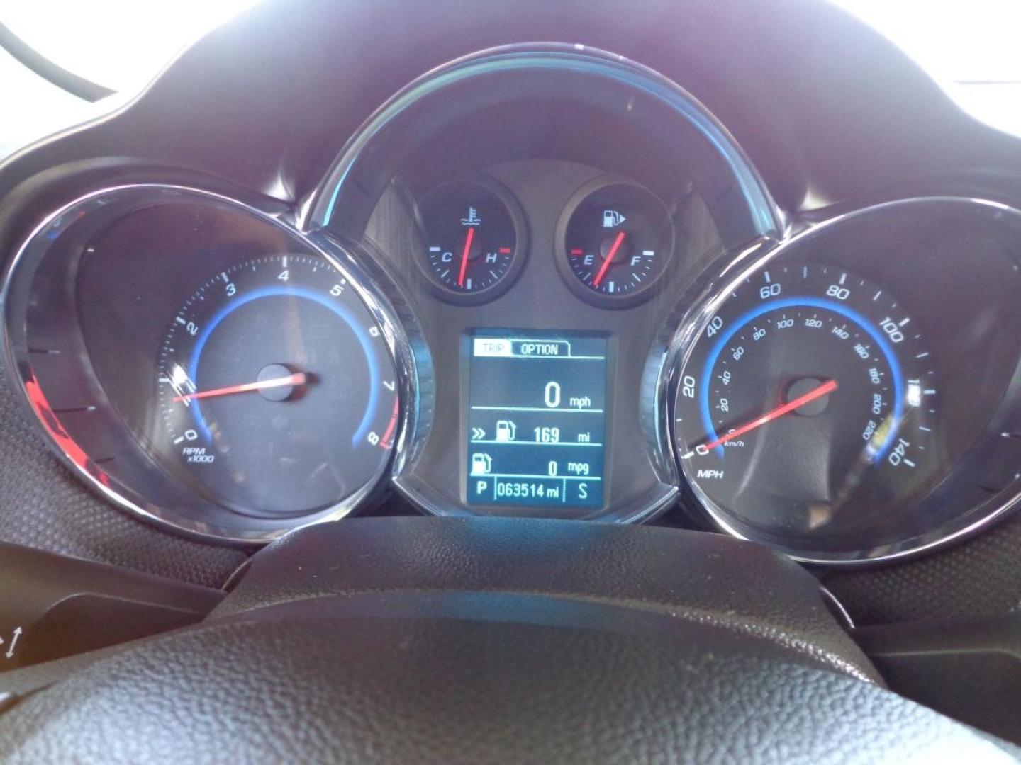 2015 GRAY CHEVROLET CRUZE LT (1G1PE5SB7F7) with an 1.4L engine, Automatic transmission, located at 6610 L St., Omaha, NE, 68117, (402) 731-7800, 41.212872, -96.014702 - THIS VEHICLE HAS A BEEN FULLY INSPECTED AND HAS A CLEAN TITLE WITH A FREE CARFAX REPORT PROVIDED! 1-OWNER, CLEAN CARFAX, LOW MILEAGE, LEATHER, SUNROOF, PREMIUM AUDIO AND A NICE SET OF MICHELINS! *****We have found that most customers do the majority of their shopping online before visiting a ea- Photo#22