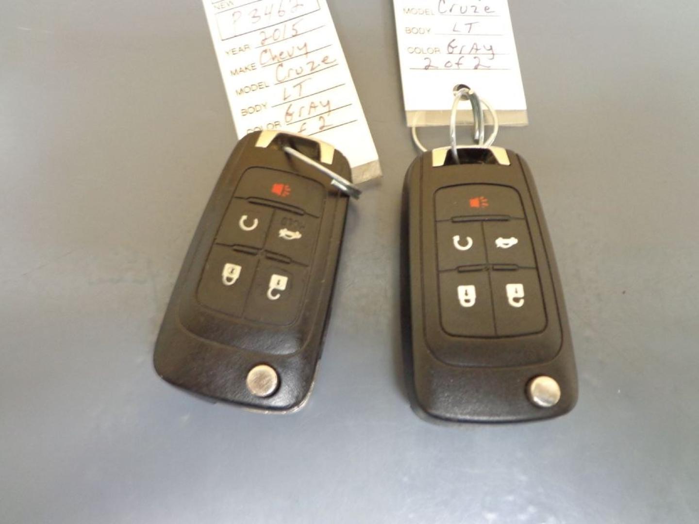 2015 GRAY CHEVROLET CRUZE LT (1G1PE5SB7F7) with an 1.4L engine, Automatic transmission, located at 6610 L St., Omaha, NE, 68117, (402) 731-7800, 41.212872, -96.014702 - THIS VEHICLE HAS A BEEN FULLY INSPECTED AND HAS A CLEAN TITLE WITH A FREE CARFAX REPORT PROVIDED! 1-OWNER, CLEAN CARFAX, LOW MILEAGE, LEATHER, SUNROOF, PREMIUM AUDIO AND A NICE SET OF MICHELINS! *****We have found that most customers do the majority of their shopping online before visiting a ea- Photo#23