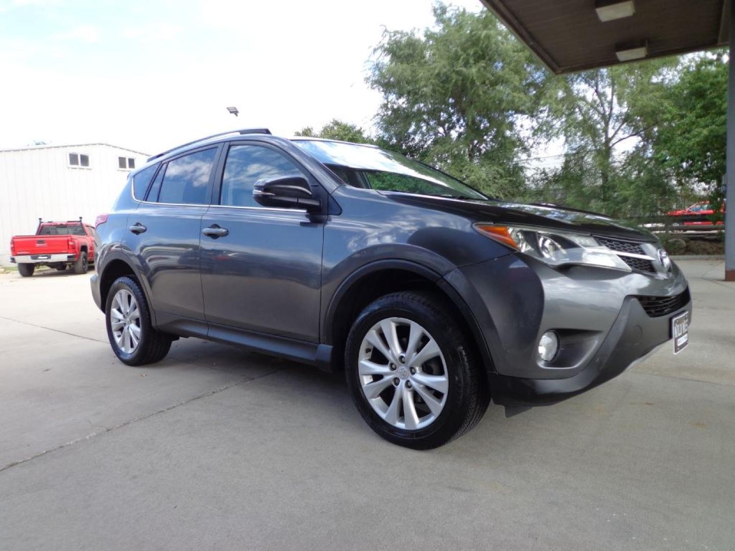 2014 GRAY TOYOTA RAV4 LIMITED (2T3DFREV1EW) with an 2.5L engine, Automatic transmission, located at 6610 L St., Omaha, NE, 68117, (402) 731-7800, 41.212872, -96.014702 - THIS VEHICLE HAS A BEEN FULLY INSPECTED AND HAS A CLEAN TITLE WITH A FREE CARFAX REPORT PROVIDED! 1-OWNER, CLEAN CARFAX, LOW MILEAGE, HEATED LEATHER, SUNROOF, NAV, BACKUP CAM AND NEWER TIRES! *****We have found that most customers do the majority of their shopping online before visiting a ealer- Photo#2