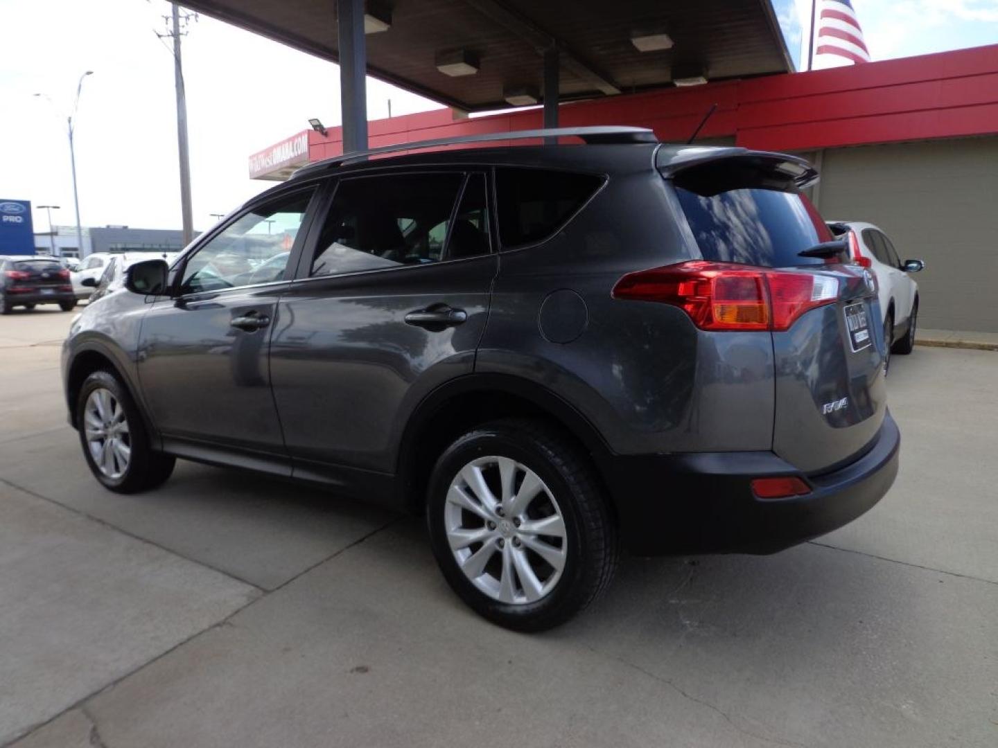 2014 GRAY TOYOTA RAV4 LIMITED (2T3DFREV1EW) with an 2.5L engine, Automatic transmission, located at 6610 L St., Omaha, NE, 68117, (402) 731-7800, 41.212872, -96.014702 - THIS VEHICLE HAS A BEEN FULLY INSPECTED AND HAS A CLEAN TITLE WITH A FREE CARFAX REPORT PROVIDED! 1-OWNER, CLEAN CARFAX, LOW MILEAGE, HEATED LEATHER, SUNROOF, NAV, BACKUP CAM AND NEWER TIRES! *****We have found that most customers do the majority of their shopping online before visiting a ealer- Photo#5