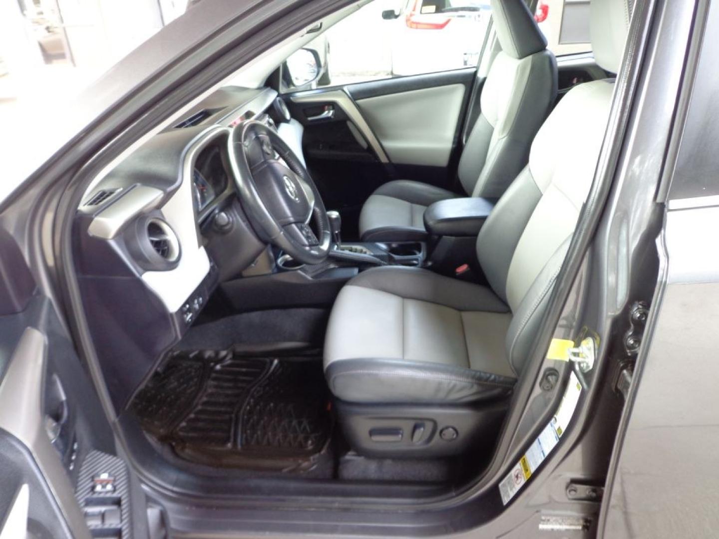 2014 GRAY TOYOTA RAV4 LIMITED (2T3DFREV1EW) with an 2.5L engine, Automatic transmission, located at 6610 L St., Omaha, NE, 68117, (402) 731-7800, 41.212872, -96.014702 - THIS VEHICLE HAS A BEEN FULLY INSPECTED AND HAS A CLEAN TITLE WITH A FREE CARFAX REPORT PROVIDED! 1-OWNER, CLEAN CARFAX, LOW MILEAGE, HEATED LEATHER, SUNROOF, NAV, BACKUP CAM AND NEWER TIRES! *****We have found that most customers do the majority of their shopping online before visiting a ealer- Photo#12
