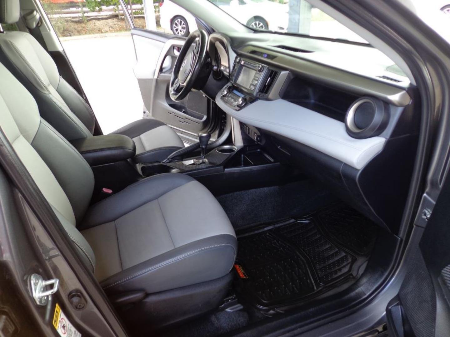 2014 GRAY TOYOTA RAV4 LIMITED (2T3DFREV1EW) with an 2.5L engine, Automatic transmission, located at 6610 L St., Omaha, NE, 68117, (402) 731-7800, 41.212872, -96.014702 - THIS VEHICLE HAS A BEEN FULLY INSPECTED AND HAS A CLEAN TITLE WITH A FREE CARFAX REPORT PROVIDED! 1-OWNER, CLEAN CARFAX, LOW MILEAGE, HEATED LEATHER, SUNROOF, NAV, BACKUP CAM AND NEWER TIRES! *****We have found that most customers do the majority of their shopping online before visiting a ealer- Photo#17