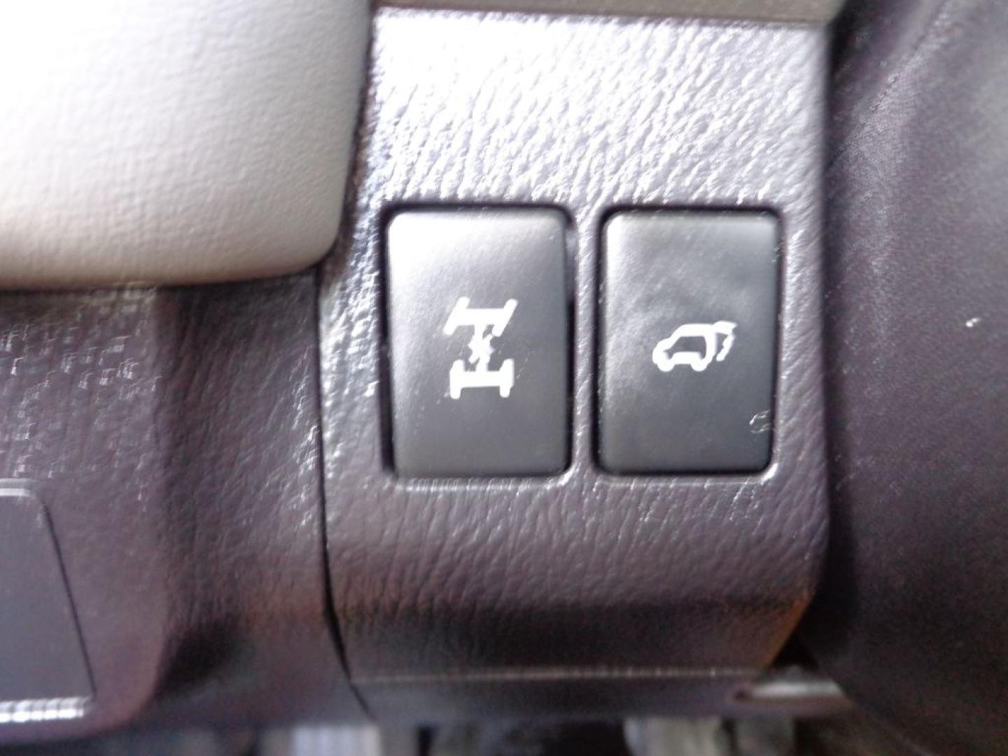 2014 GRAY TOYOTA RAV4 LIMITED (2T3DFREV1EW) with an 2.5L engine, Automatic transmission, located at 6610 L St., Omaha, NE, 68117, (402) 731-7800, 41.212872, -96.014702 - THIS VEHICLE HAS A BEEN FULLY INSPECTED AND HAS A CLEAN TITLE WITH A FREE CARFAX REPORT PROVIDED! 1-OWNER, CLEAN CARFAX, LOW MILEAGE, HEATED LEATHER, SUNROOF, NAV, BACKUP CAM AND NEWER TIRES! *****We have found that most customers do the majority of their shopping online before visiting a ealer- Photo#25