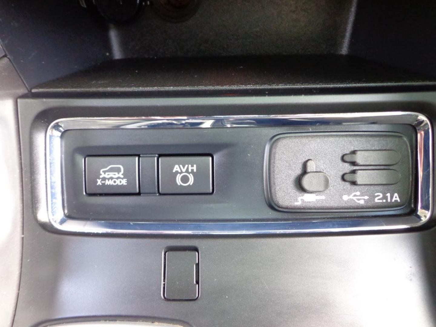 2019 WHITE SUBARU ASCENT LIMITED (4S4WMALD8K3) with an 2.4L engine, Automatic transmission, located at 6610 L St., Omaha, NE, 68117, (402) 731-7800, 41.212872, -96.014702 - THIS VEHICLE HAS A BEEN FULLY INSPECTED AND HAS A CLEAN TITLE WITH A FREE CARFAX REPORT PROVIDED! SHARP 1-OWNER, CLEAN CARFAX, LOW MILEAGE, PANORAMIC ROOF, NAV, NEWER TIRES AND MUCH MORE! *****We have found that most customers do the majority of their shopping online before visiting a ealership- Photo#26