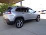 2019 GRAY JEEP CHEROKEE LIMITED (1C4PJMDX8KD) with an 3.2L engine, Automatic transmission, located at 6610 L St., Omaha, NE, 68117, (402) 731-7800, 41.212872, -96.014702 - THIS VEHICLE HAS A BEEN FULLY INSPECTED AND HAS A CLEAN TITLE WITH A FREE CARFAX REPORT PROVIDED! 2-OWNER, CLEAN CARFAX. LOADED WITH PANORAMIC ROOF, TECHNOLOGY PACKAGE, LUXURY PACKAGE, PREMIUM AUDIO AND NEWER TIRES! *****We have found that most customers do the majority of their shopping online- Photo#3