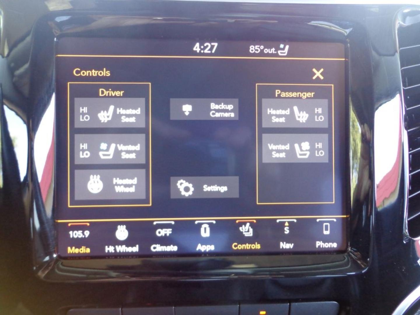 2019 GRAY JEEP CHEROKEE LIMITED (1C4PJMDX8KD) with an 3.2L engine, Automatic transmission, located at 6610 L St., Omaha, NE, 68117, (402) 731-7800, 41.212872, -96.014702 - THIS VEHICLE HAS A BEEN FULLY INSPECTED AND HAS A CLEAN TITLE WITH A FREE CARFAX REPORT PROVIDED! 2-OWNER, CLEAN CARFAX. LOADED WITH PANORAMIC ROOF, TECHNOLOGY PACKAGE, LUXURY PACKAGE, PREMIUM AUDIO AND NEWER TIRES! *****We have found that most customers do the majority of their shopping online- Photo#22