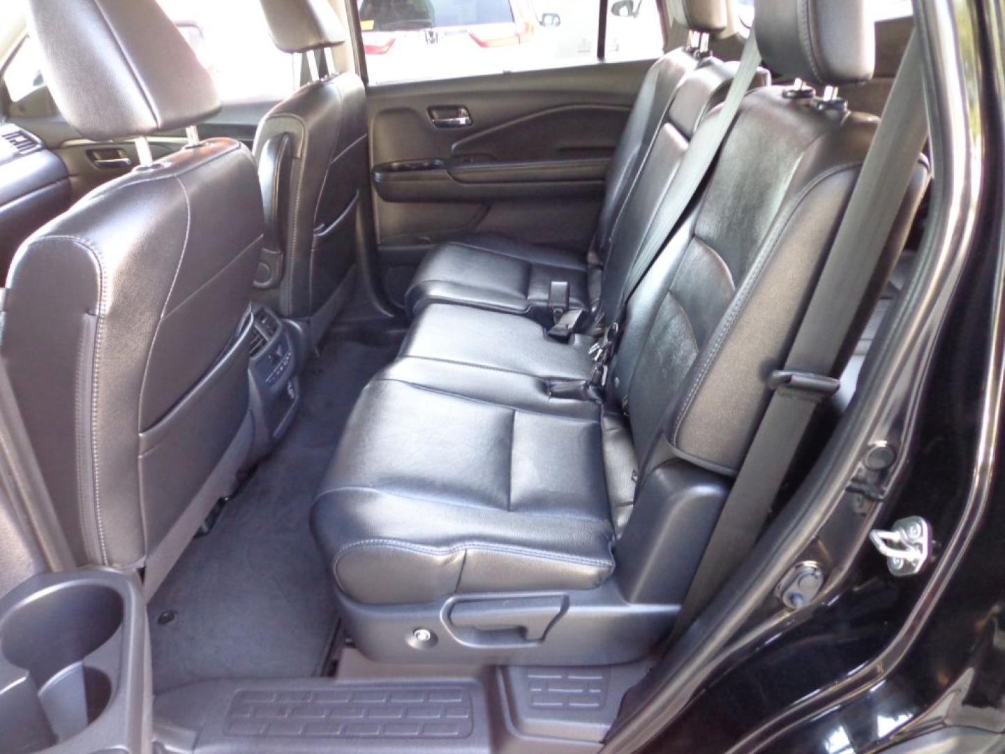 2019 BLACK HONDA PILOT EXL (5FNYF6H5XKB) with an 3.5L engine, Automatic transmission, located at 6610 L St., Omaha, NE, 68117, (402) 731-7800, 41.212872, -96.014702 - THIS VEHICLE HAS A BEEN FULLY INSPECTED AND HAS A CLEAN TITLE WITH A FREE CARFAX REPORT PROVIDED! SHARP 2-OWNER WITH A CLEAN CARFAX AND NEWER TIRES! *****We have found that most customers do the majority of their shopping online before visiting a ealership. For this reason we feel it necessary- Photo#19