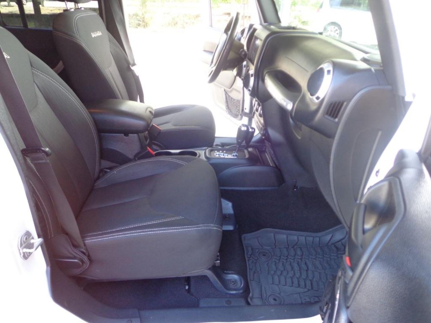 2016 WHITE JEEP WRANGLER UNLIMI SAHARA (1C4BJWEG6GL) with an 3.6L engine, Automatic transmission, located at 6610 L St., Omaha, NE, 68117, (402) 731-7800, 41.212872, -96.014702 - THIS VEHICLE HAS A BEEN FULLY INSPECTED AND HAS A CLEAN TITLE WITH A FREE CARFAX REPORT PROVIDED! *****We have found that most customers do the majority of their shopping online before visiting a ealership. For this reason we feel it necessary to have a competitive price on our used vehicles rig- Photo#11