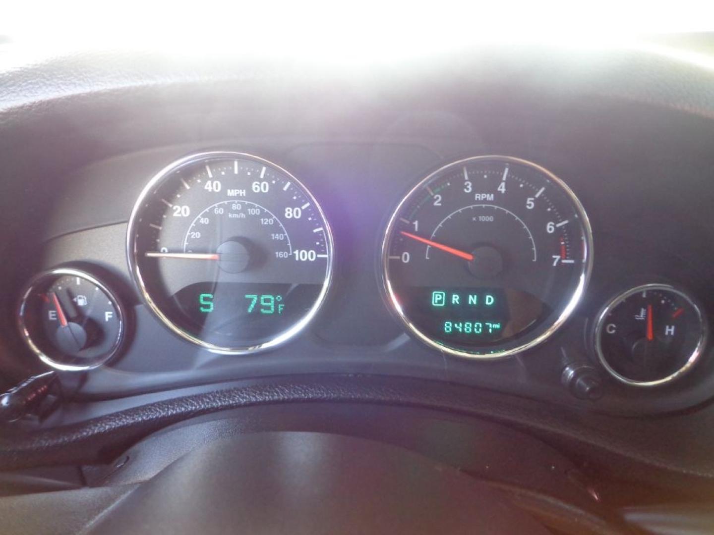 2016 WHITE JEEP WRANGLER UNLIMI SAHARA (1C4BJWEG6GL) with an 3.6L engine, Automatic transmission, located at 6610 L St., Omaha, NE, 68117, (402) 731-7800, 41.212872, -96.014702 - THIS VEHICLE HAS A BEEN FULLY INSPECTED AND HAS A CLEAN TITLE WITH A FREE CARFAX REPORT PROVIDED! *****We have found that most customers do the majority of their shopping online before visiting a ealership. For this reason we feel it necessary to have a competitive price on our used vehicles rig- Photo#22