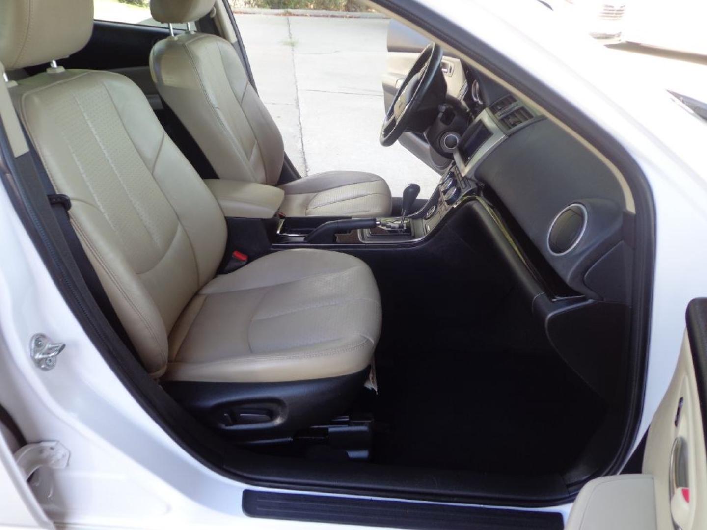 2013 WHITE MAZDA 6 S GRAND TOURING (1YVHZ8CB6D5) with an 3.7L engine, Automatic transmission, located at 6610 L St., Omaha, NE, 68117, (402) 731-7800, 41.212872, -96.014702 - THIS VEHICLE HAS A BEEN FULLY INSPECTED AND HAS A CLEAN TITLE WITH A FREE CARFAX REPORT PROVIDED! SHARP 2-OWNER, CLEAN CARFAX, LOW MILEAGE, HEATED LEATHER, SUNROOF WITH NEWER TIRES! *****We have found that most customers do the majority of their shopping online before visiting a ealership. For- Photo#15