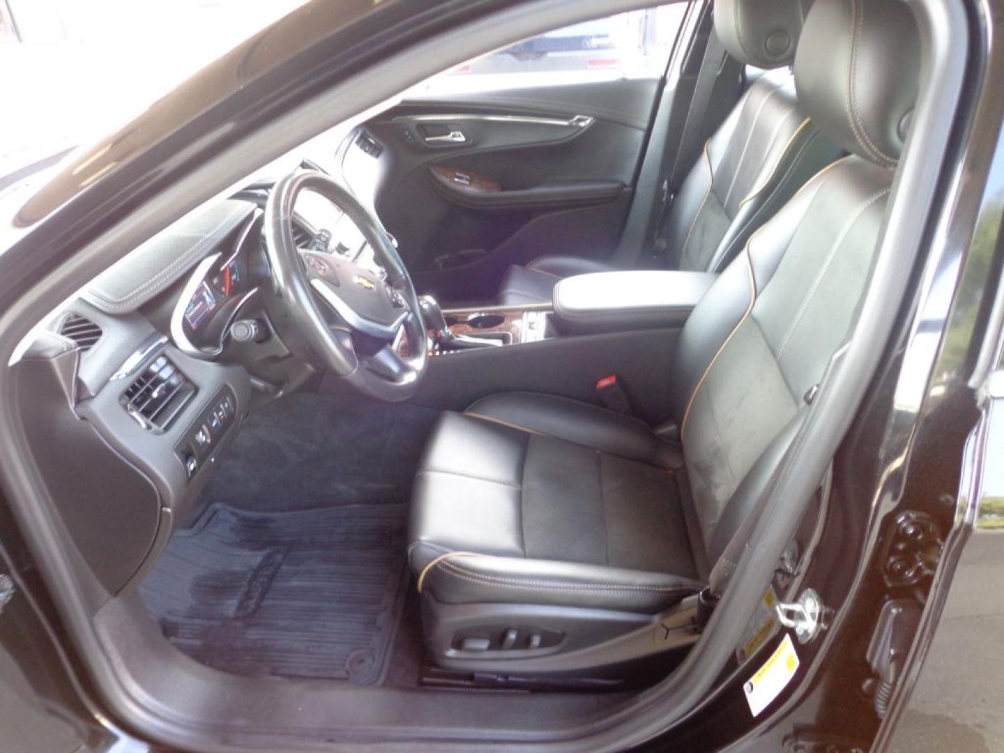 2014 BLACK CHEVROLET IMPALA LT (1G1125S31EU) with an 3.6L engine, Automatic transmission, located at 6610 L St., Omaha, NE, 68117, (402) 731-7800, 41.212872, -96.014702 - THIS VEHICLE HAS A BEEN FULLY INSPECTED AND HAS A CLEAN TITLE WITH A FREE CARFAX REPORT PROVIDED! SHARP. 1-OWNER, CLEAN CARFAX, LOW MILEAGE, SUNROOF, DRIVER ASSIST, HEATED LEATHER AND NEWER TIRES! *****We have found that most customers do the majority of their shopping online before visiting a- Photo#12