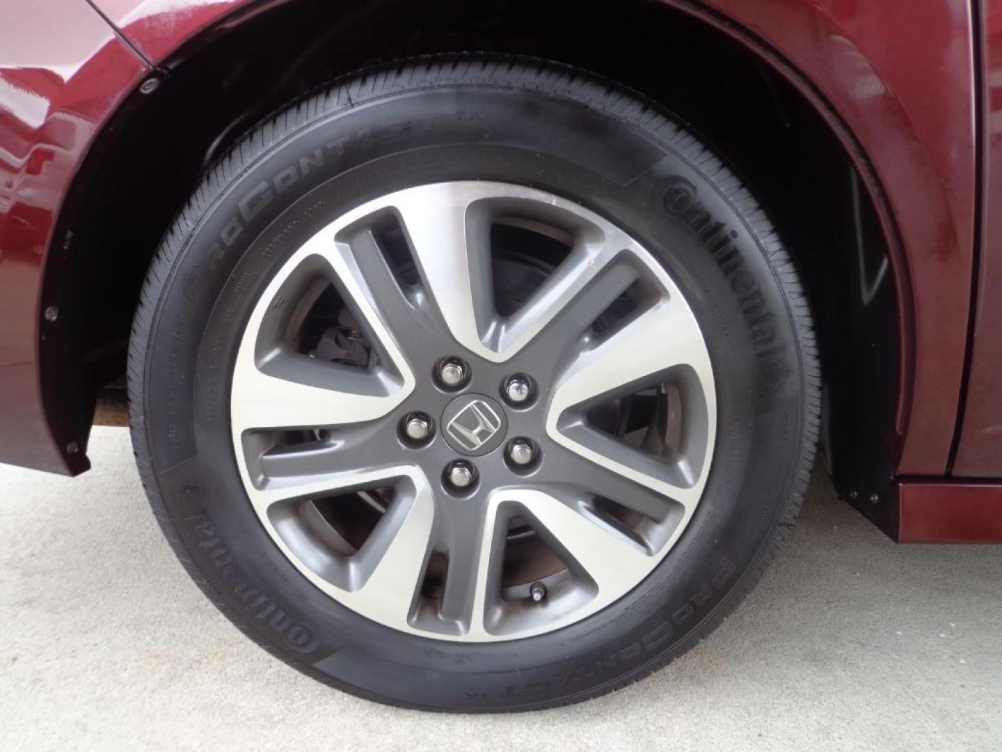 2014 MAROON HONDA ODYSSEY TOURING ELITE (5FNRL5H9XEB) with an 3.5L engine, Automatic transmission, located at 6610 L St., Omaha, NE, 68117, (402) 731-7800, 41.212872, -96.014702 - THIS VEHICLE HAS A BEEN FULLY INSPECTED AND HAS A CLEAN TITLE WITH A FREE CARFAX REPORT PROVIDED! 1-OWNER, CLEAN CARFAX, LOW MILEAGE, NAV, REAR ENTERTAINMENT AND NEWER TIRES! *****We have found that most customers do the majority of their shopping online before visiting a ealership. For this re- Photo#9
