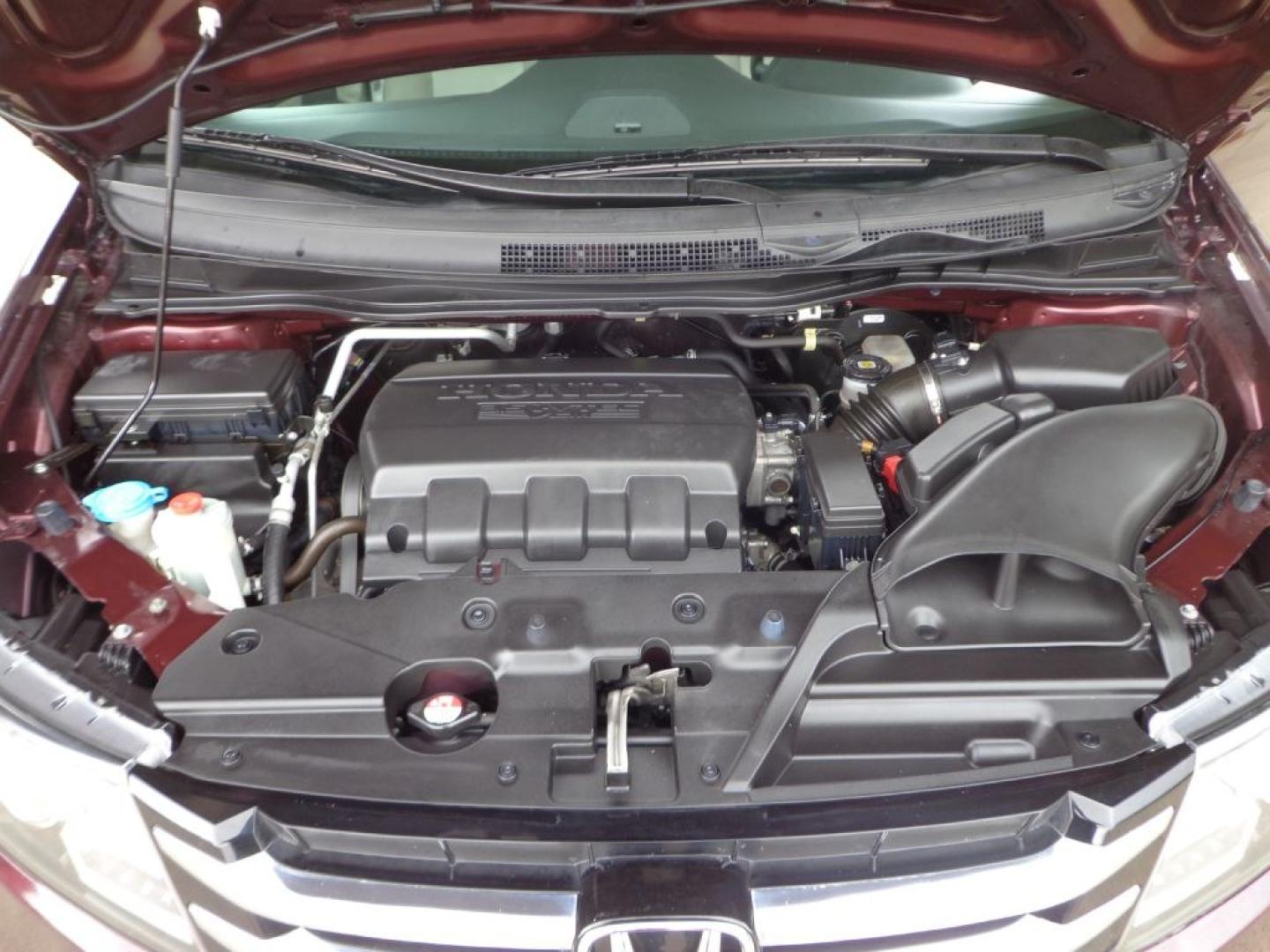 2014 MAROON HONDA ODYSSEY TOURING ELITE (5FNRL5H9XEB) with an 3.5L engine, Automatic transmission, located at 6610 L St., Omaha, NE, 68117, (402) 731-7800, 41.212872, -96.014702 - THIS VEHICLE HAS A BEEN FULLY INSPECTED AND HAS A CLEAN TITLE WITH A FREE CARFAX REPORT PROVIDED! 1-OWNER, CLEAN CARFAX, LOW MILEAGE, NAV, REAR ENTERTAINMENT AND NEWER TIRES! *****We have found that most customers do the majority of their shopping online before visiting a ealership. For this re- Photo#11