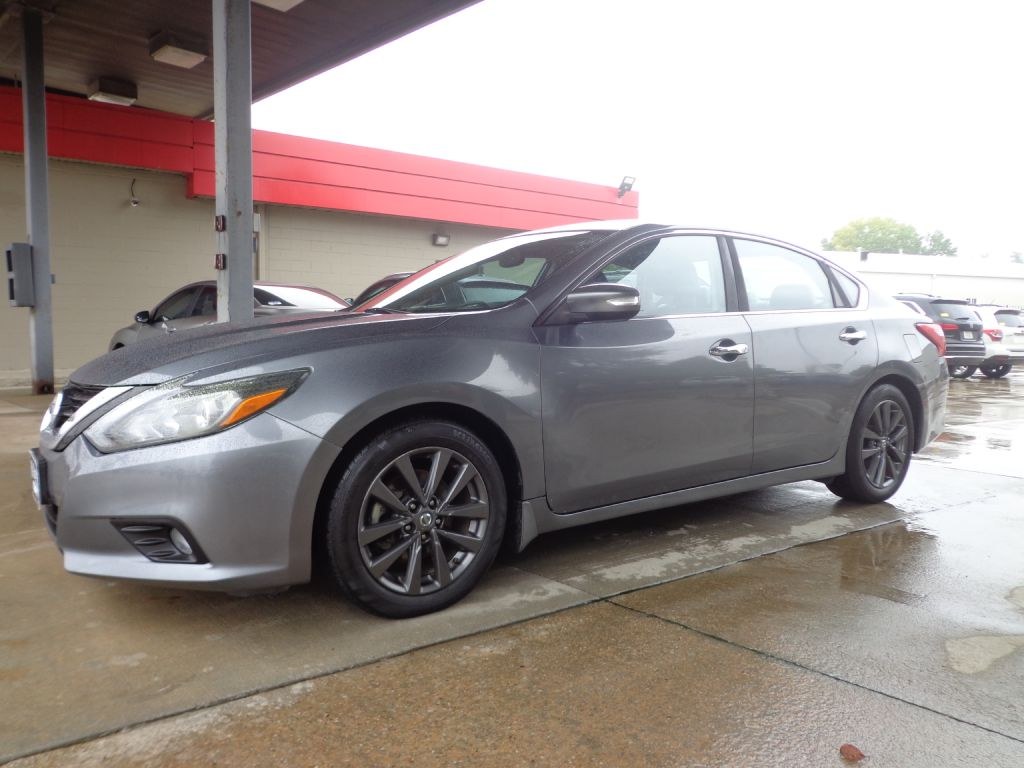 photo of 2017 NISSAN ALTIMA 2.5