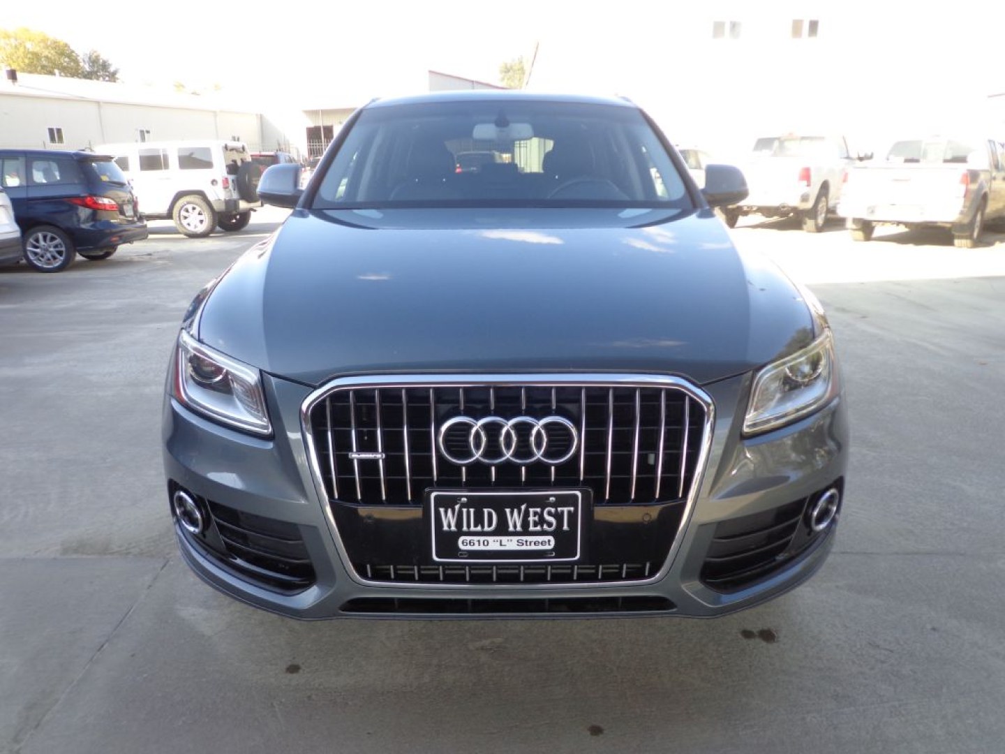 2015 GRAY AUDI Q5 PREMIUM PLUS (WA1LFAFP2FA) with an 2.0L engine, Automatic transmission, located at 6610 L St., Omaha, NE, 68117, (402) 731-7800, 41.212872, -96.014702 - THIS VEHICLE HAS A BEEN FULLY INSPECTED AND HAS A CLEAN TITLE WITH A FREE CARFAX REPORT PROVIDED! SHARP LOW MILE Q5 LOADED WITH TECH PACKAGE, PREMIUM AUDIO AND NEWER TIRES! *****We have found that most customers do the majority of their shopping online before visiting a ealership. For this reas- Photo#1